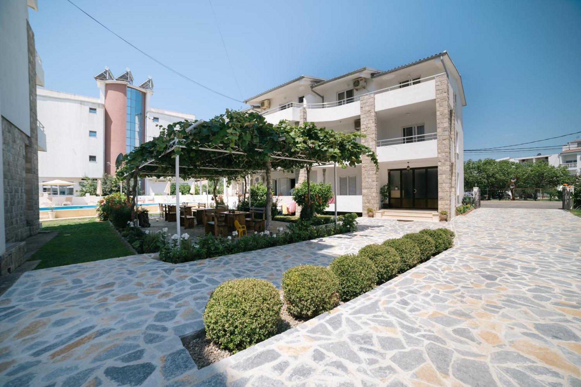 Villa Antonio Ulcinj Exterior photo